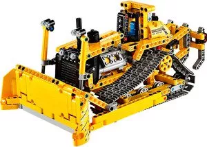 Конструктор Lego 42028 Бульдозер фото