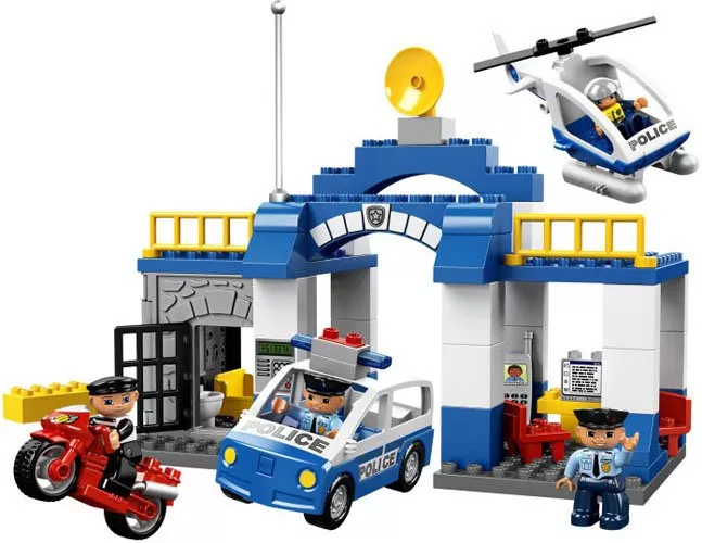 Конструктор Lego 5681 Полицейский участок  фото