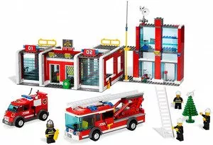 Конструктор Lego 7208 Пожарное депо фото