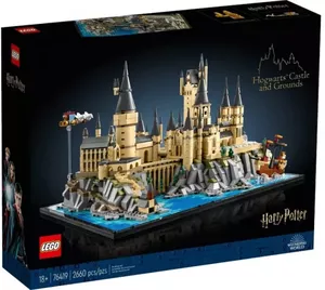 Конструктор Lego Harry Potter Замок и окрестности Хогвартса / 76419  фото