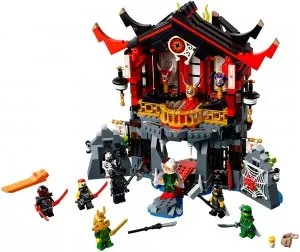 Конструктор Lego Ninjago 70643 Храм воскресения фото