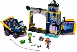 Конструктор Lego Super Hero Girls 41237 Секретный бункер Бэтгёрл фото