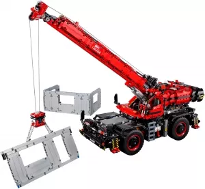 Конструктор Lego Technic 42082 Подъёмный кран для пересечённой местности фото