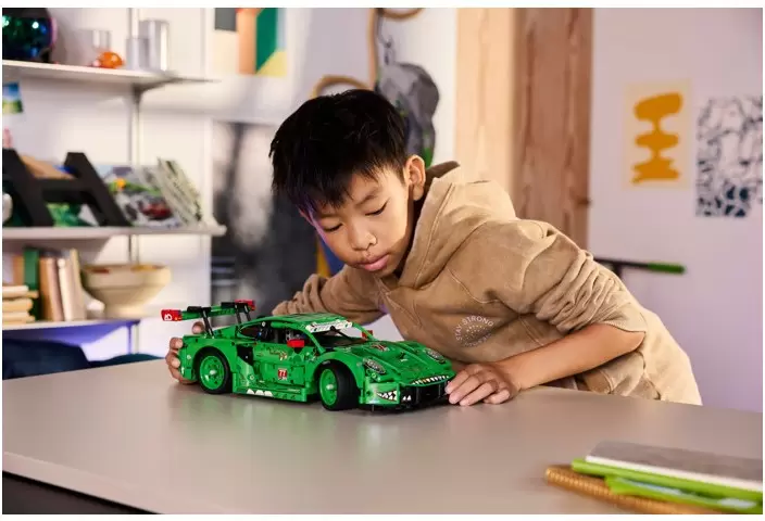 Конструктор Lego Technic 42224 Porsche GT3 R Rexy AO Racing фото