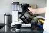 Капельная кофеварка Technivorm Moccamaster KBG741 Select (абрикос) icon 4