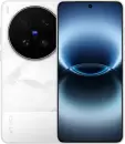 Смартфон Vivo X300 Ultra V2562 16GB/512GB международная версия (белый) icon