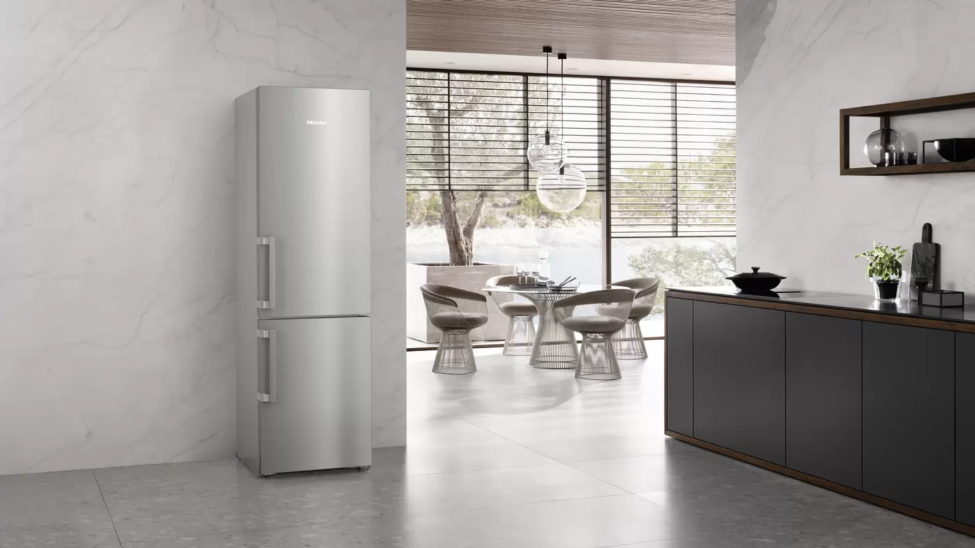 Холодильник Miele KFN 4795 CD Clean Steel фото
