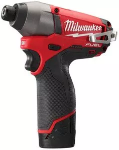 Аккумуляторный ударный шуруповерт Milwaukee M12 CID-0 фото