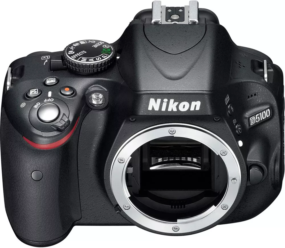 Фотоаппарат Nikon D5100 Kit 18-300mm VR фото 2