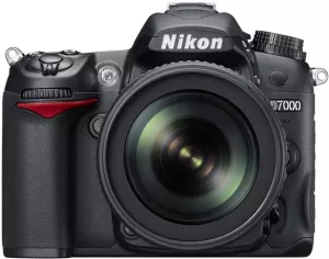 Фотоаппарат Nikon D7000 Kit 18-55mm G ED II фото