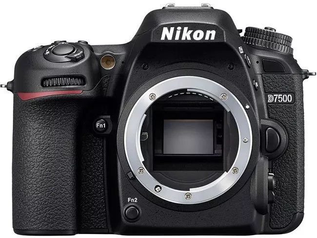 Фотоаппарат Nikon D7500 Body фото