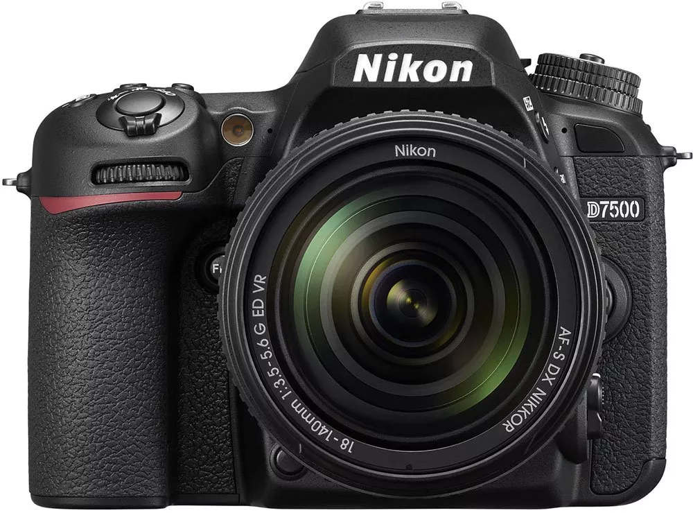 Фотоаппарат Nikon D7500 Kit 18-140mm VR фото