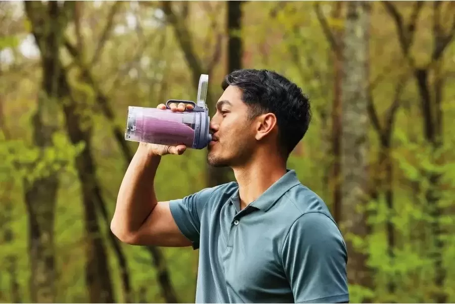 Портативный блендер Ninja Blast MAX BC251EULD фото