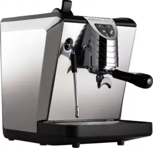 Nuova Simonelli Oscar II Tank (черный)