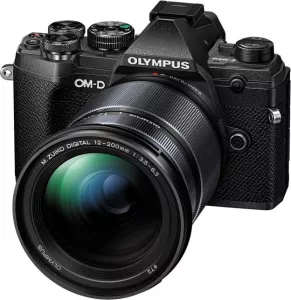 Фотоаппарат Olympus OM-D E-M5 Mark III Kit 12-200mm Black фото