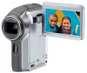 Цифровая видеокамера Panasonic SDR-S150 фото