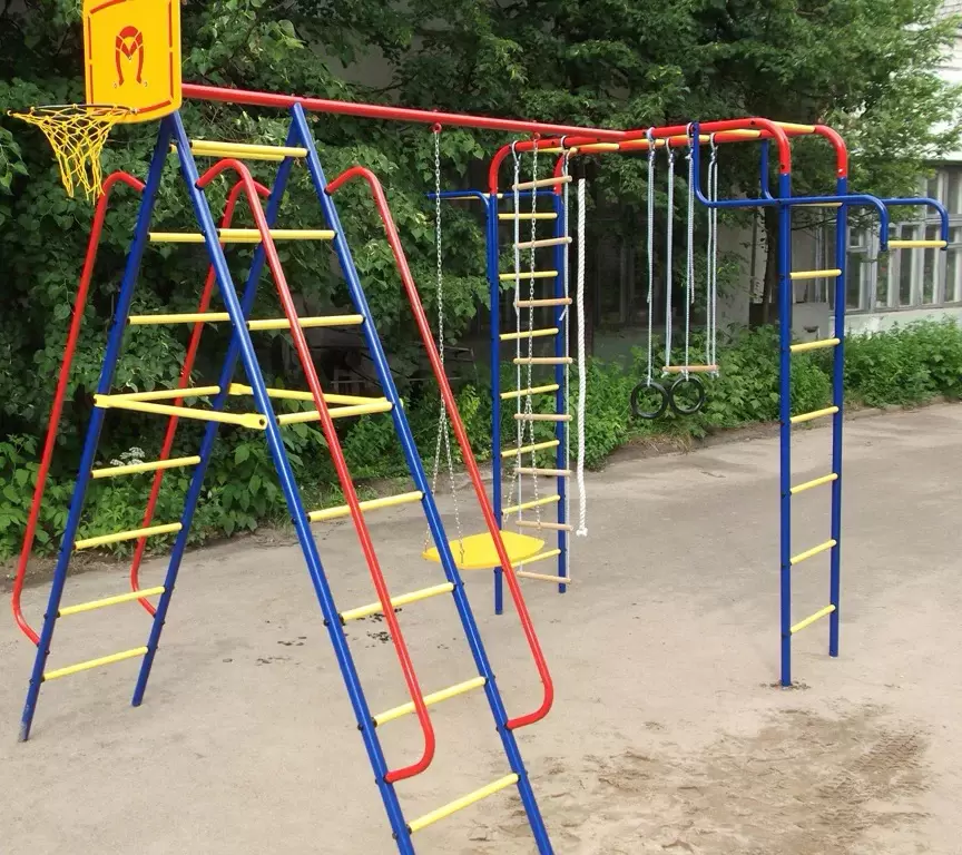 Детский спортивный комплекс Пионер Дачный ЦК Детский спортивный комплекс Пионер Дачный ЦК фото