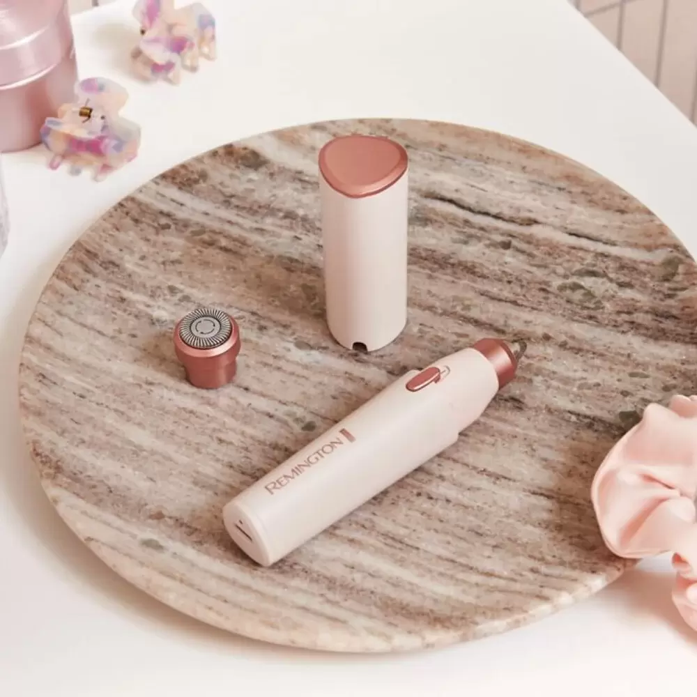 Триммер для бровей Remington WFS200 фото 3