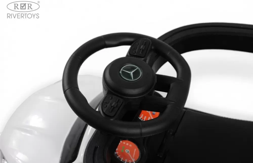 Детский толокар RiverToys Audi Z005ZZ-AP (белый) фото 2