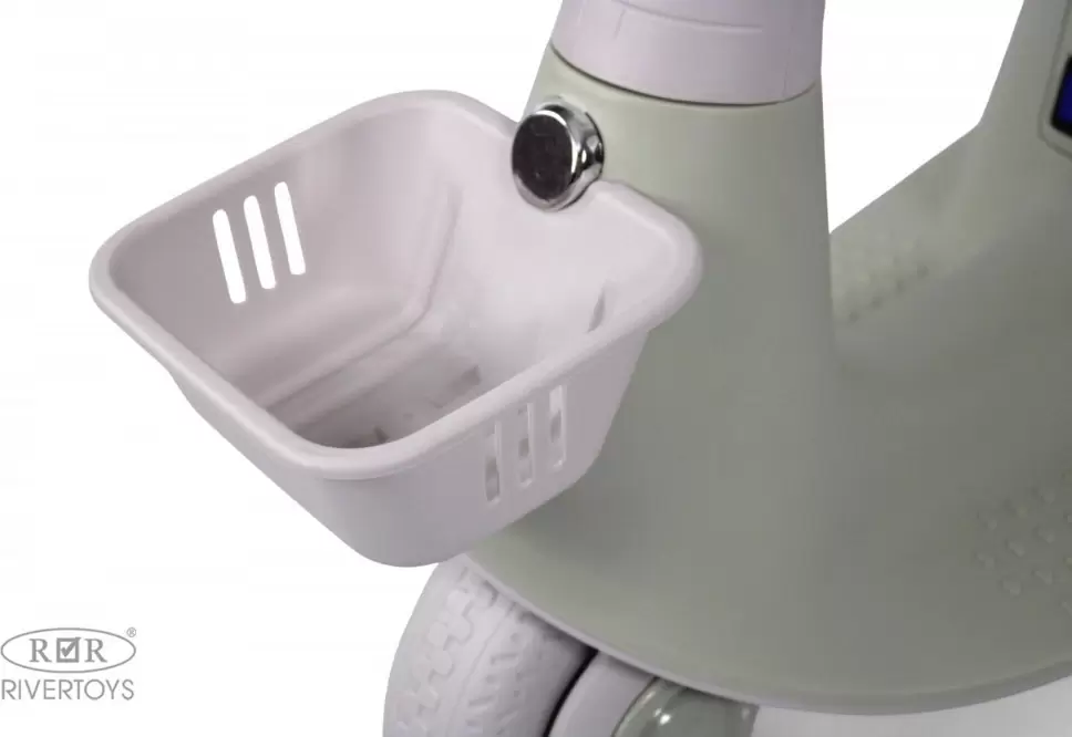 Детский электроскутер RiverToys K011PX (зеленый) фото