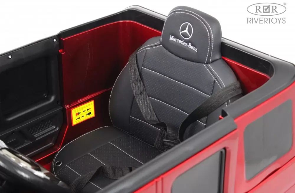 Детский электромобиль RiverToys Mercedes-AMG G63 4WD G333GG (красный) фото