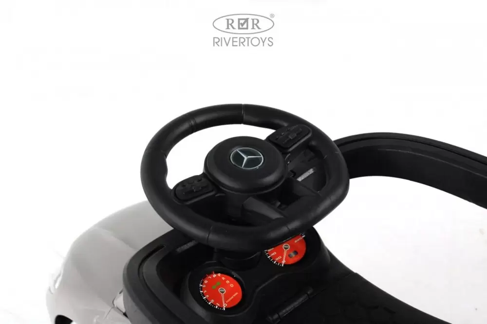 Детский толокар RiverToys Z005ZZ-M (черный) фото