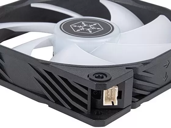 Система жидкостного охлаждения для процессора SilverStone NovaPeak 360 ARGB фото