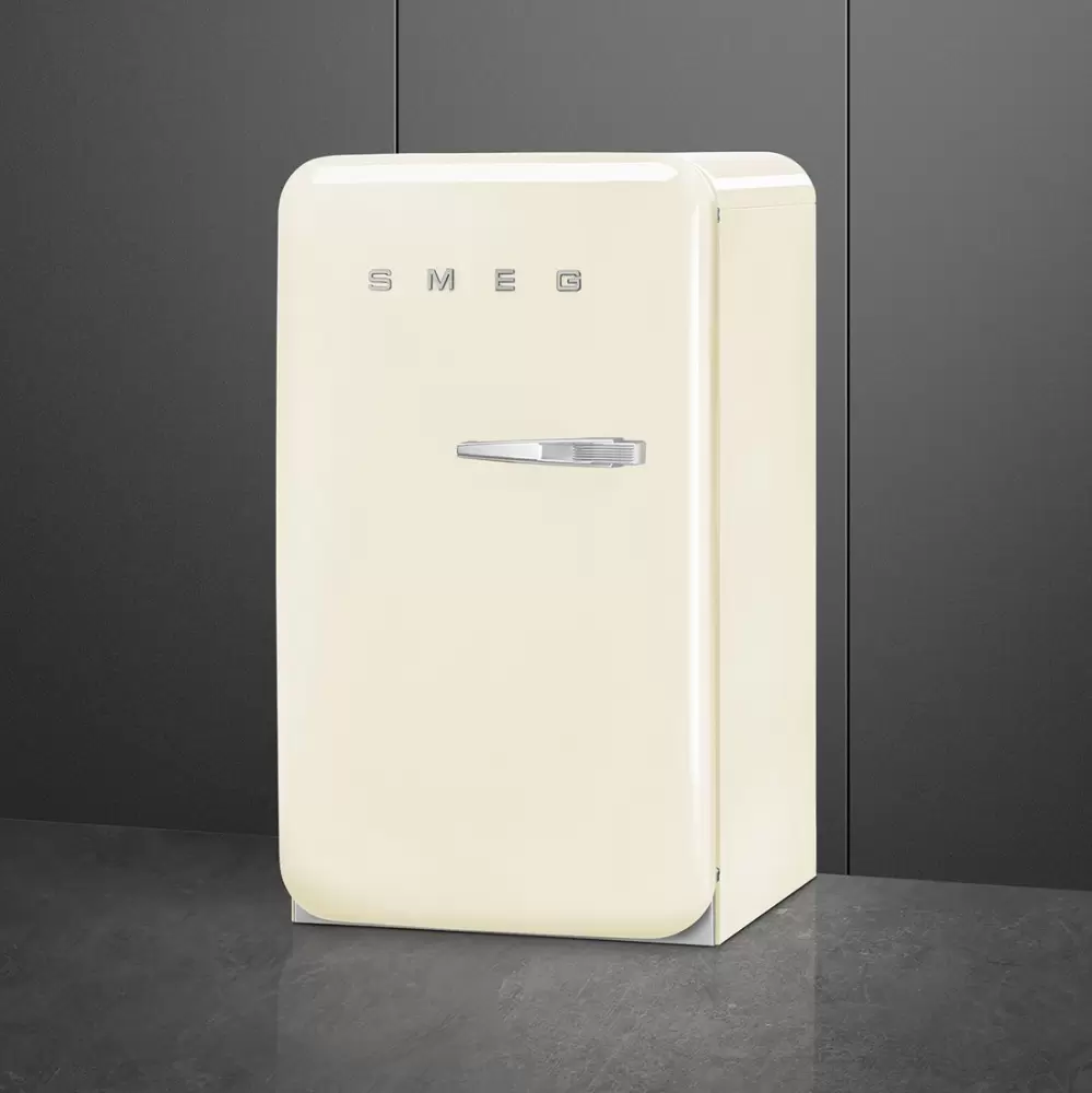 Однокамерный холодильник Smeg FAB10LCR6 фото