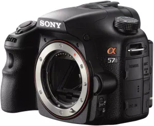 Фотоаппарат Sony Alpha SLT-A57 фото