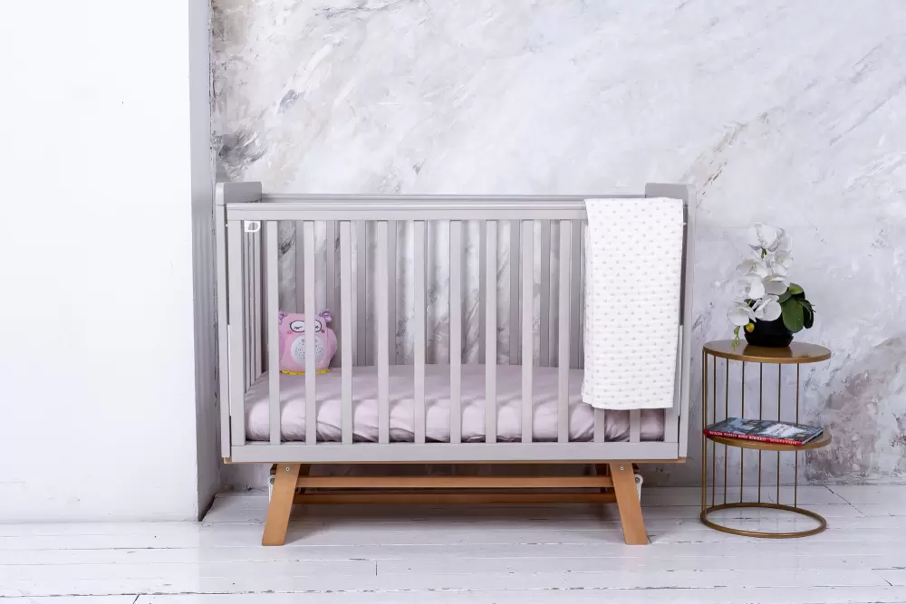 Детская кроватка Sweet Baby Luciano с маятником (кашемир/натуральный) фото