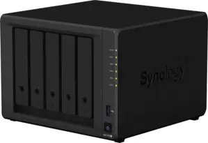 Сетевой накопитель Synology DiskStation DS1520+ фото