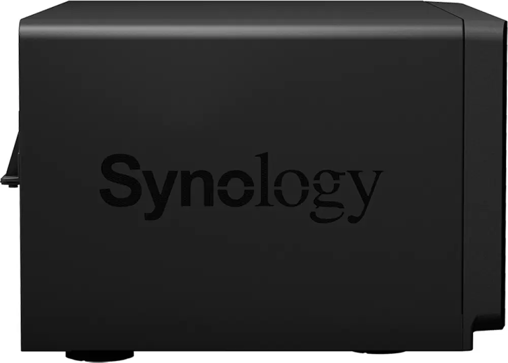 Сетевой накопитель Synology DiskStation DS1819+ фото