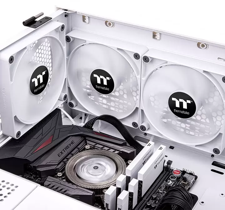 Набор вентиляторов Thermaltake CT120 2-Fan Pack White CL-F151-PL12WT-A фото