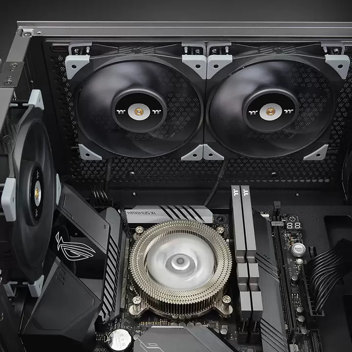 Набор вентиляторов Thermaltake ToughFan 14 2-Fan Pack CL-F085-PL14BL-A фото