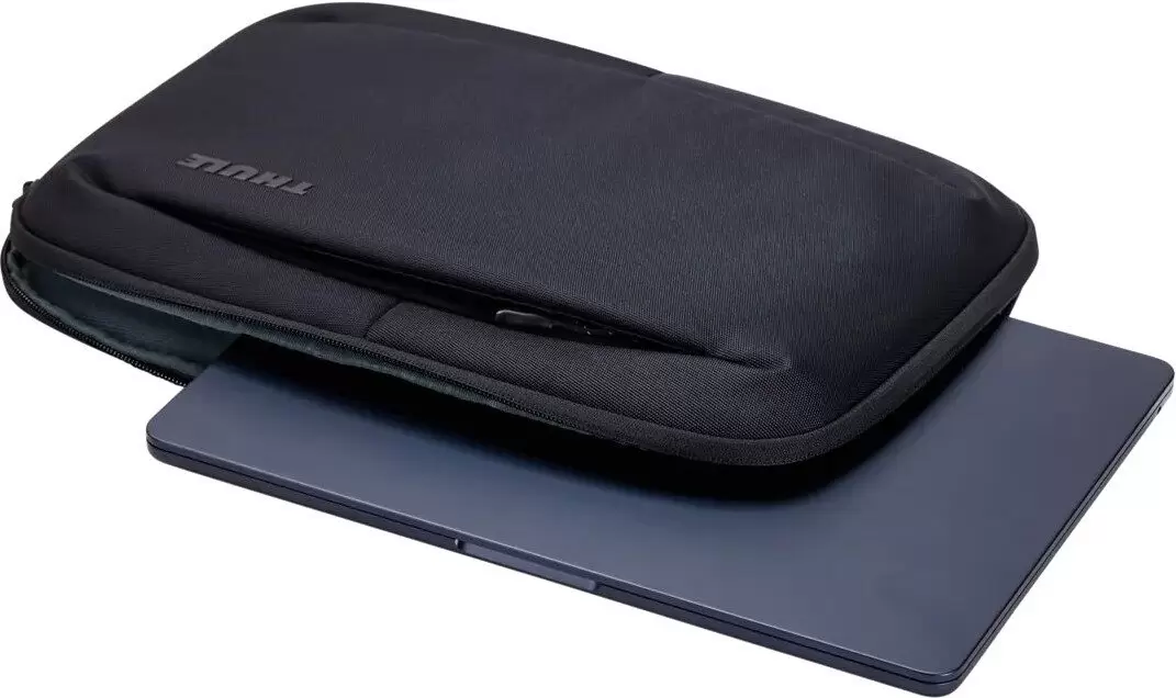 Чехол Thule Subterra 2 MacBook Air Sleeve 13&#34; 3205426 TSS413ABLK (черный) фото