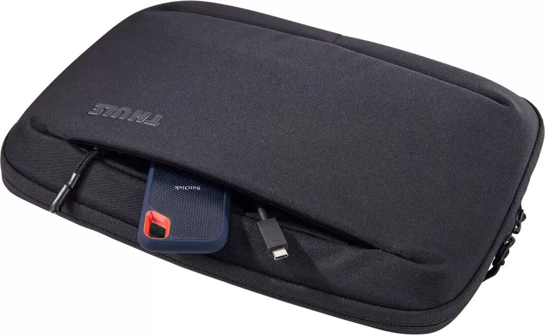Чехол Thule Subterra 2 MacBook Air Sleeve 13&#34; 3205426 TSS413ABLK (черный) фото