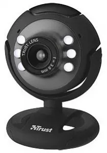 Веб-камера Trust SpotLight Webcam Pro фото