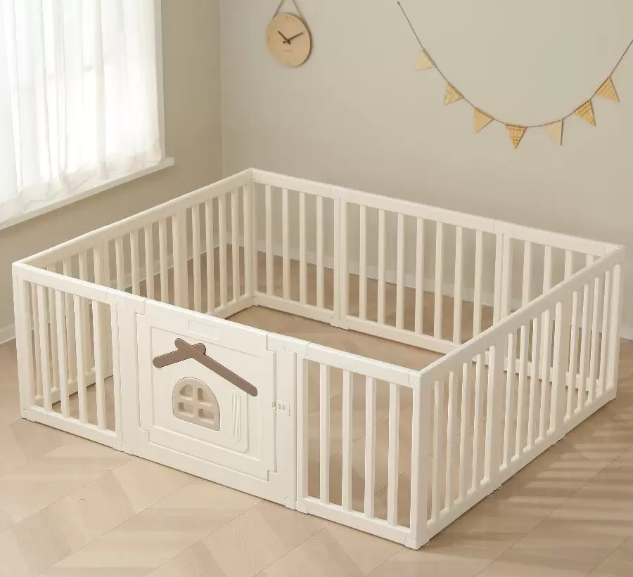Игровой манеж UNIX Kids Classic Tree House 150x180 (Camel) фото