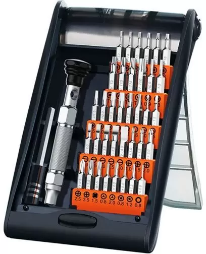 Ugreen CM372 (38 предметов)