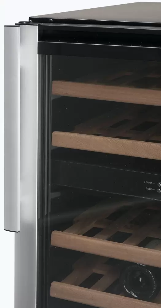 Винный шкаф Vestfrost W 32 фото