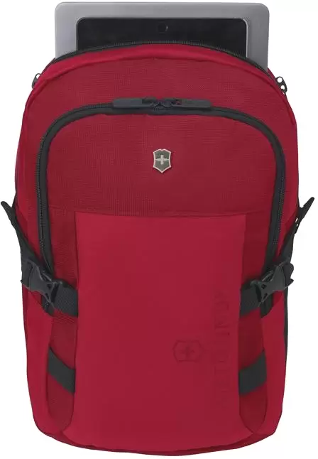 Городской рюкзак Victorinox VX Sport Evo Compact Backpack 611414 (красный) фото