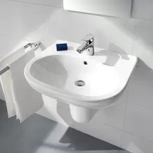 Умывальник Villeroy &#38; Boch O.Novo 516065R1 фото