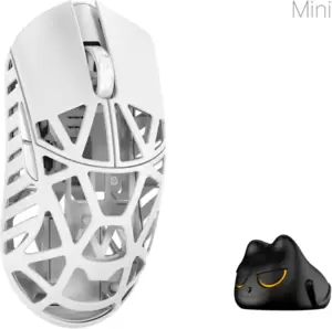 Игровая мышь WLMouse Beast X Mini Pro Omron Solid Slits (белый) фото