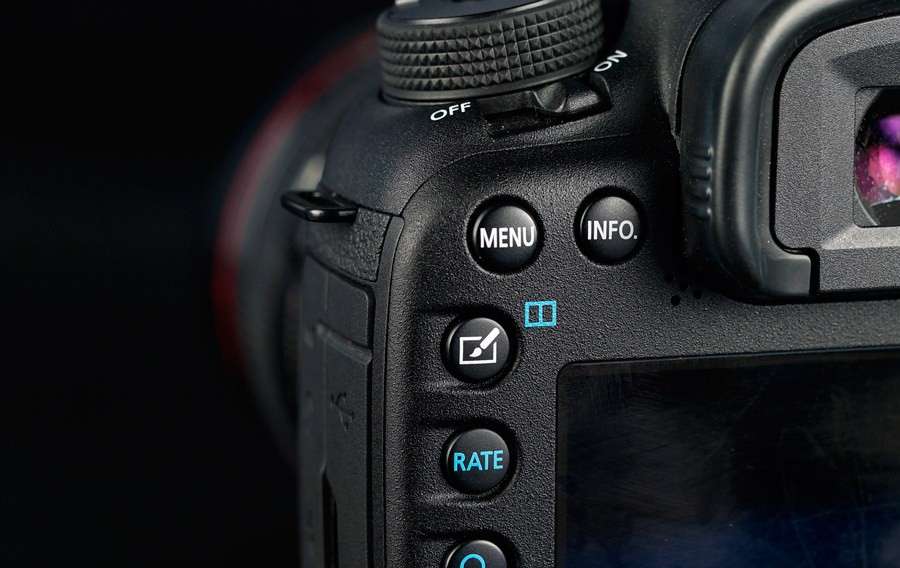 Canon EOS 7D Mark II 