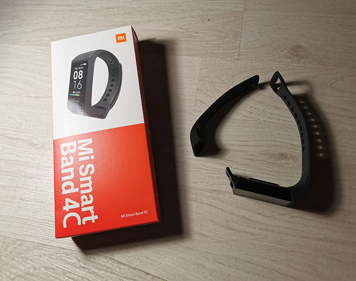 Обзор фитнес-браслета Xiaomi Mi Smart Band 4c