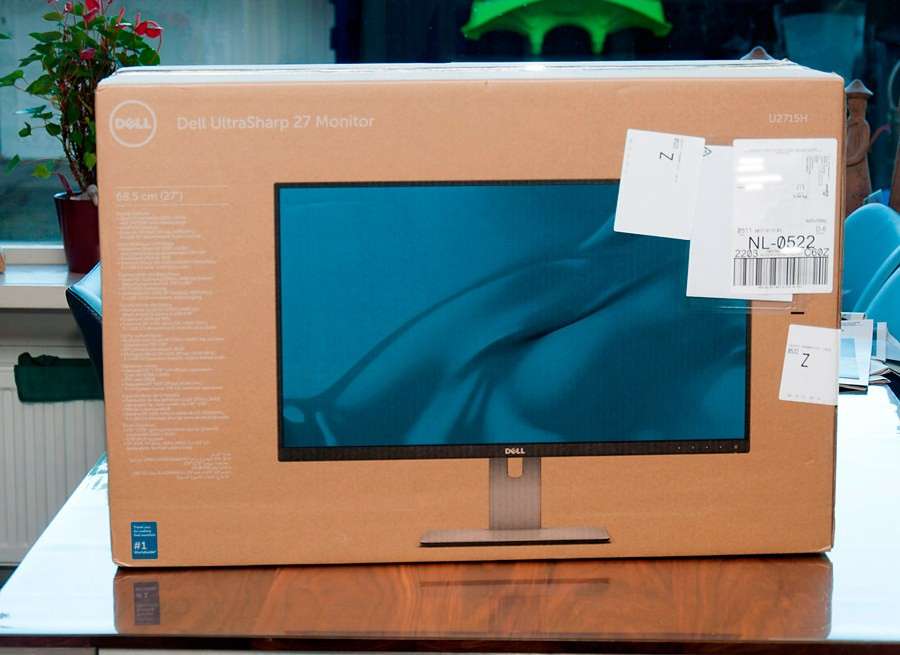 Dell UltraSharp U2715H