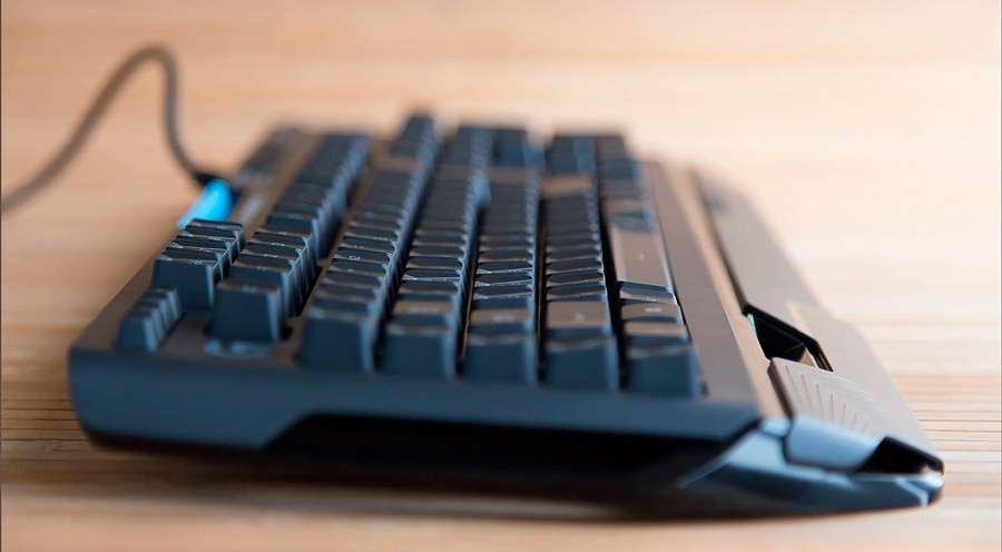 Logitech G910 Orion Spark