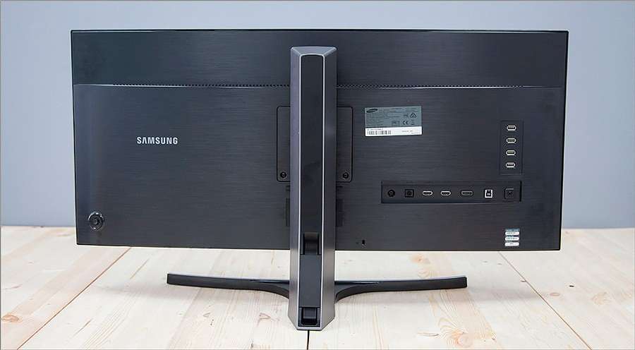 Samsung S34E790C