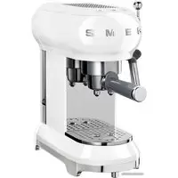 Рожковая кофеварка Smeg ECF01WHEU фото