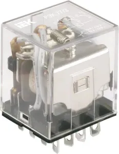 Реле промежуточное IEK RRP10-3-10-220A фото